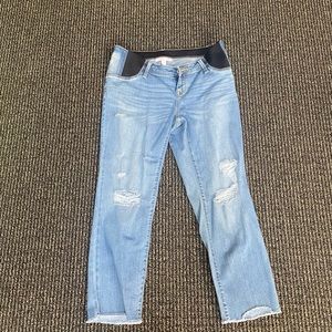Maternity ripped cropped jeans